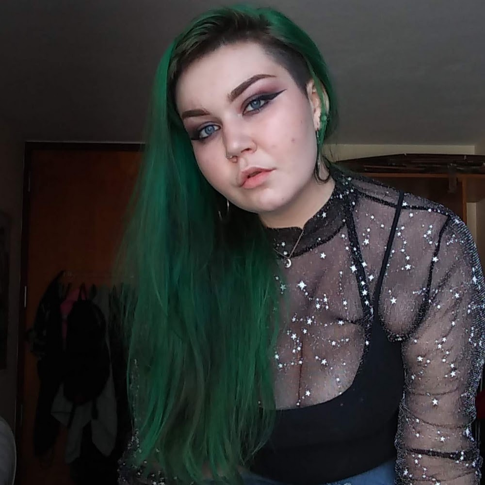 Meet your Posher, Emerald